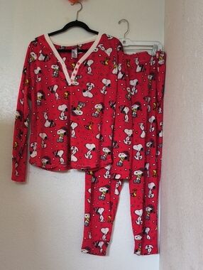 Peanuts Pink-Red Snoopy & Woodstock Two-Piece Pajama Set